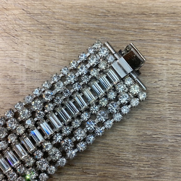 Vintage Hobe Rhinestone Cocktail Bracelet - Picture 4 of 10